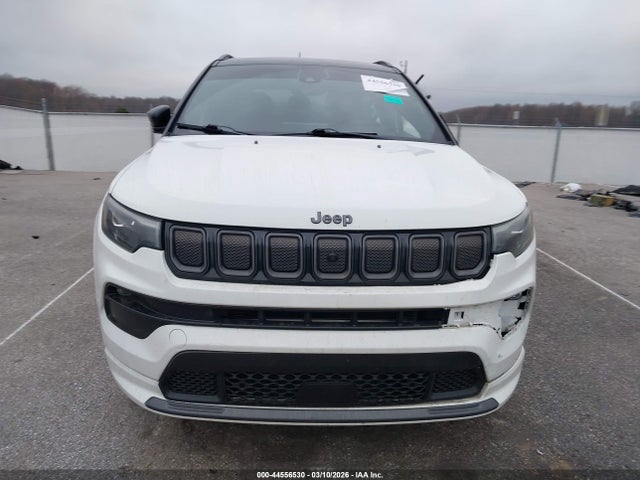 44556530 :رقم المزاد ، 3C4NJDCBXNT232803 vin ، 2022 Jeep Compass High Altitude 4x4 مزاد بيع