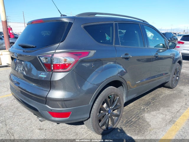 Ford ESCAPE SE 2017 1FMCU0G98HUB44434 Image 4