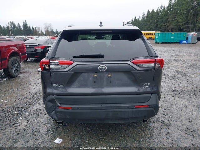 Toyota Rav4 Xle Premium 2025 JTMA1RFV6SJ043683 Image 17