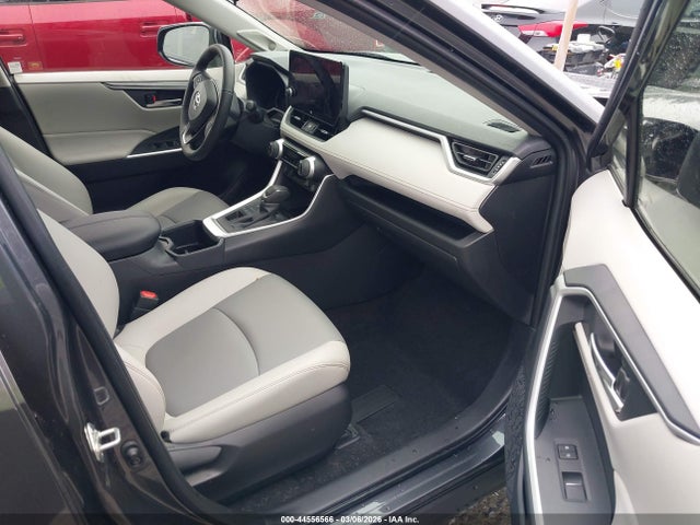 Toyota Rav4 Xle Premium 2025 JTMA1RFV6SJ043683 Image 18