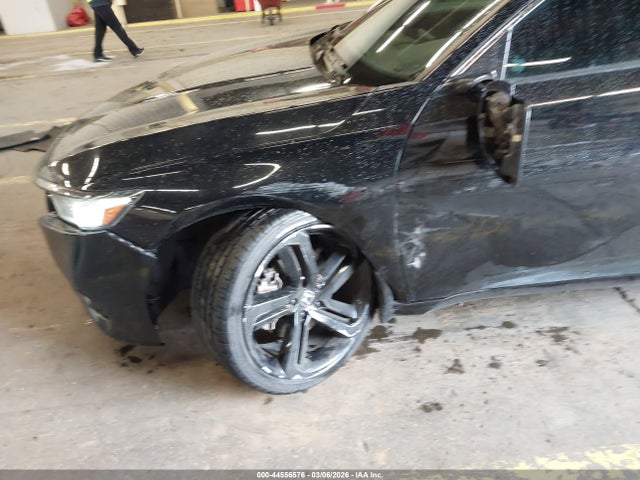 1HGCV1F34JA048247 Honda Accord Sport