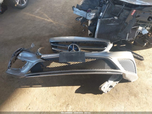44556605 :رقم المزاد ، W1KWF8DB4MR648399 vin ، 2021 Mercedes-benz C 300 Sedan مزاد بيع