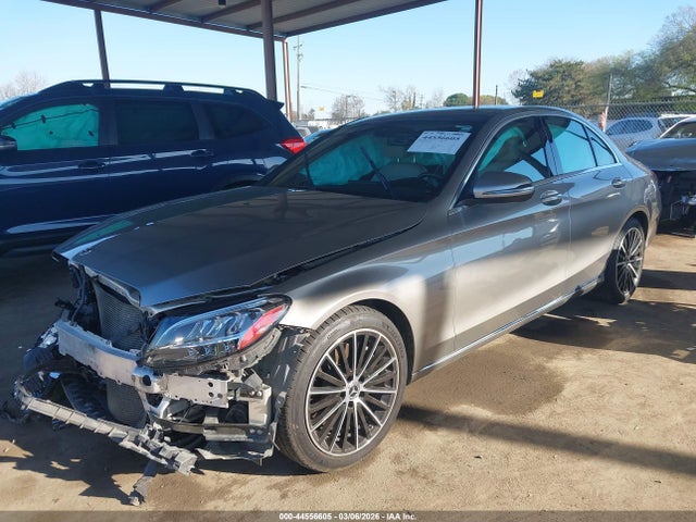 44556605 :رقم المزاد ، W1KWF8DB4MR648399 vin ، 2021 Mercedes-benz C 300 Sedan مزاد بيع