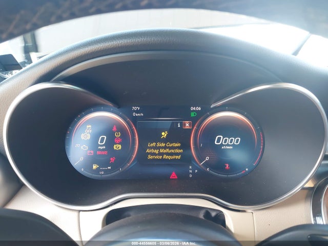 44556605 :رقم المزاد ، W1KWF8DB4MR648399 vin ، 2021 Mercedes-benz C 300 Sedan مزاد بيع