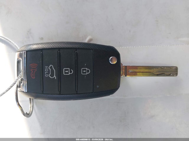KNDPM3AC8K7562610 KIA Sportage Lx