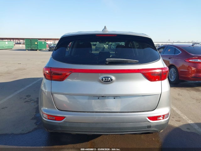 KNDPM3AC8K7562610 KIA Sportage Lx
