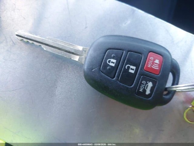 44556643 :رقم المزاد ، 5YFBURHE2EP148004 vin ، 2014 Toyota Corolla S Plus مزاد بيع