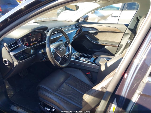 2019 AUDI A8 L WAU8DAF88KN007534 Photo 4