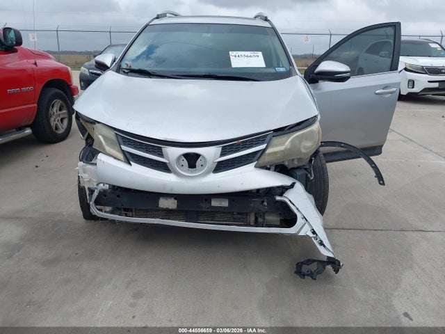 Toyota Rav4 Xle 2015 2T3WFREV2FW158507 Image 6