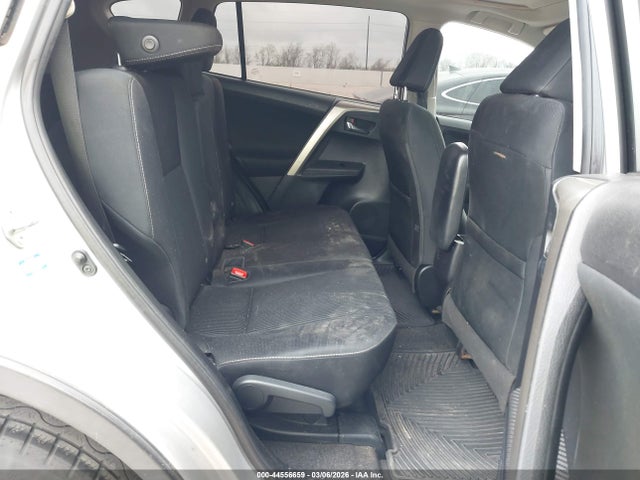 Toyota Rav4 Xle 2015 2T3WFREV2FW158507 Image 8