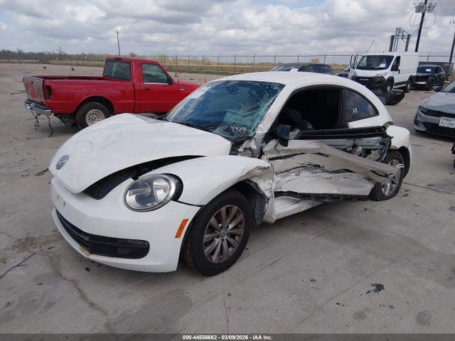 2014 VOLKSWAGEN BEETLE 3VWFP7ATXEM603529 Photo 1