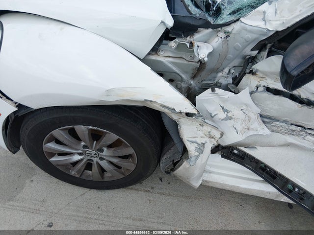 2014 VOLKSWAGEN BEETLE 3VWFP7ATXEM603529 Photo 5