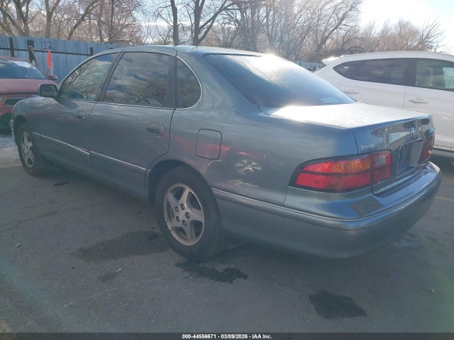 1999 TOYOTA AVALON 4T1BF18B1XU312801 Photo 2