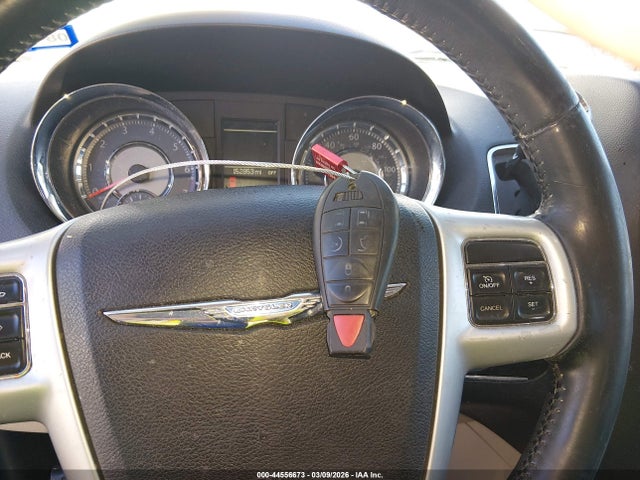 Aukcja sprzedaży 2015 Chrysler Town & Country Touring-l, vin: 2C4RC1CGXFR608765, numer aukcji: 44556673