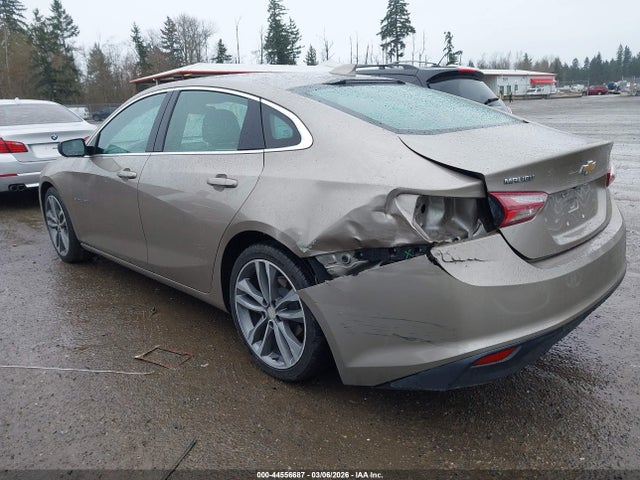 1G1ZD5ST1NF130608 Chevrolet Malibu Fwd Lt
