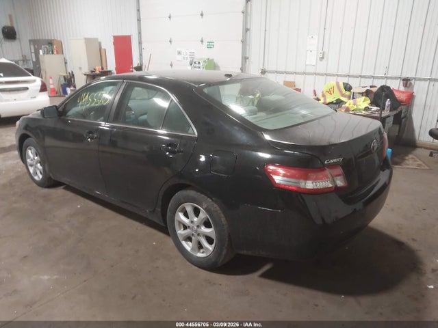 44556705 :رقم المزاد ، 4T4BF3EK2BR160719 vin ، 2011 Toyota Camry Le مزاد بيع