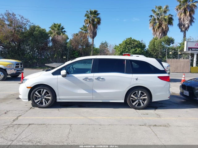 Honda Odyssey Touring 2024 5FNRL6H87RB015430 Image 14