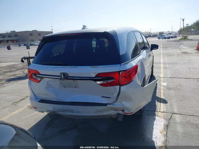 Honda Odyssey Touring 2024 5FNRL6H87RB015430 Image 16