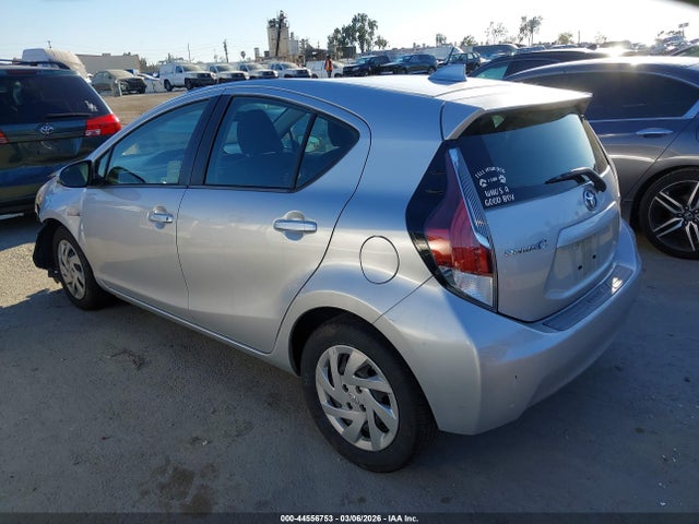 JTDKDTB39F1110781 Toyota Prius C Two
