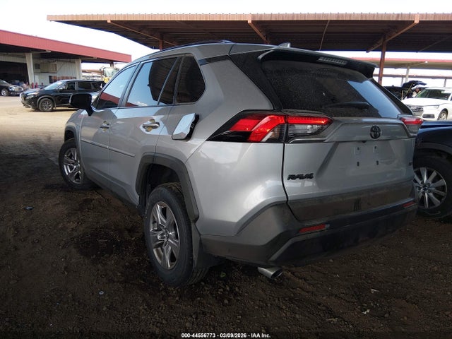 2023 TOYOTA RAV4 2T3W1RFV5PW243615 Photo 2