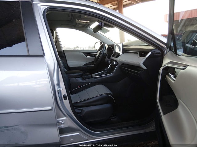 2023 TOYOTA RAV4 2T3W1RFV5PW243615 Photo 4