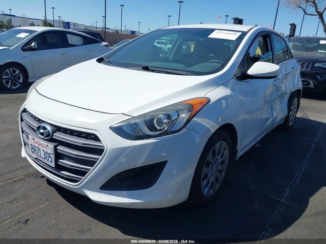 KMHD35LH8HU349852 Hyundai ELANTRA GT