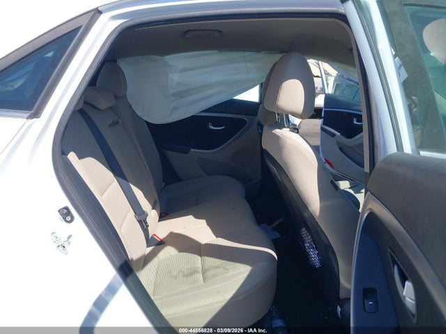 KMHD35LH8HU349852 Hyundai ELANTRA GT