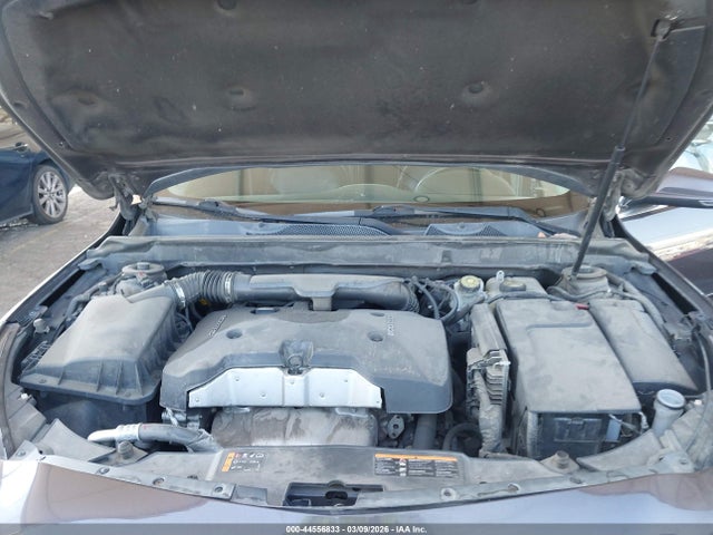 1G11D5SL1FF134110 Chevrolet MALIBU 2LT