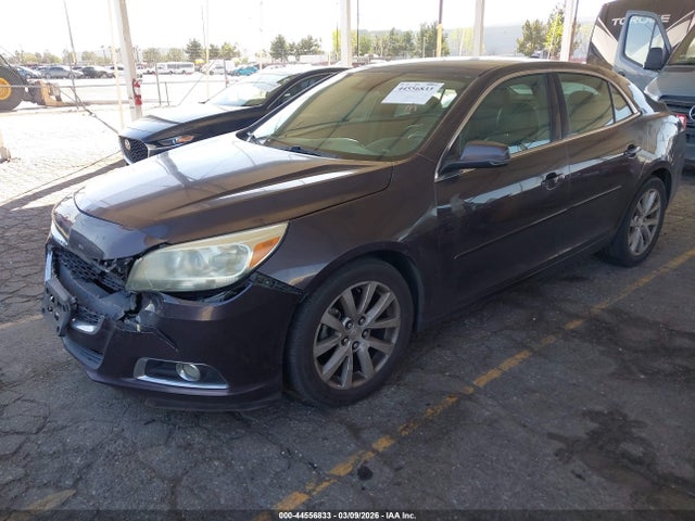 1G11D5SL1FF134110 Chevrolet MALIBU 2LT