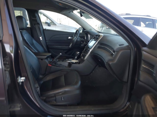 1G11D5SL1FF134110 Chevrolet MALIBU 2LT