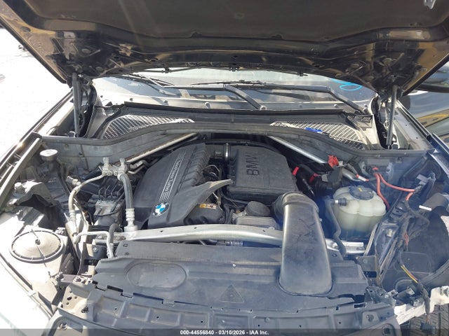 5UXKR2C5XJ0Z14368 BMW X5 Sdrive35i