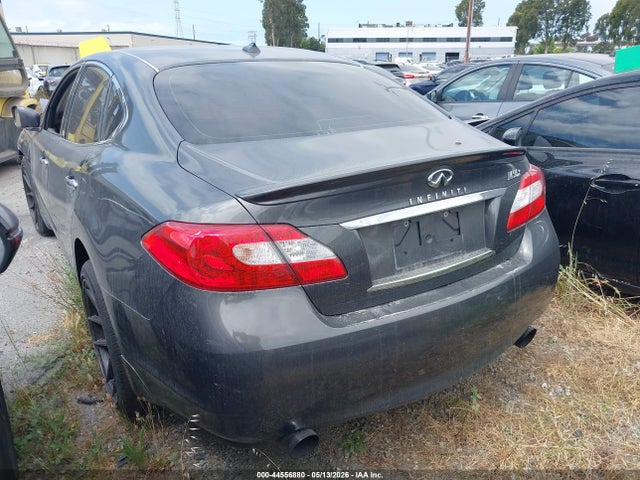 44556880 :رقم المزاد ، JN1AY1AR8BM570746 vin ، 2011 Infiniti M56x مزاد بيع