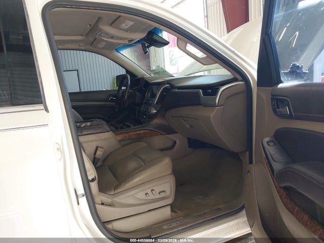 Продаж на аукціоні авто 2015 Chevrolet Suburban 1500 Ltz, vin: 1GNSKKKC8FR552461, номер лоту: 44556884