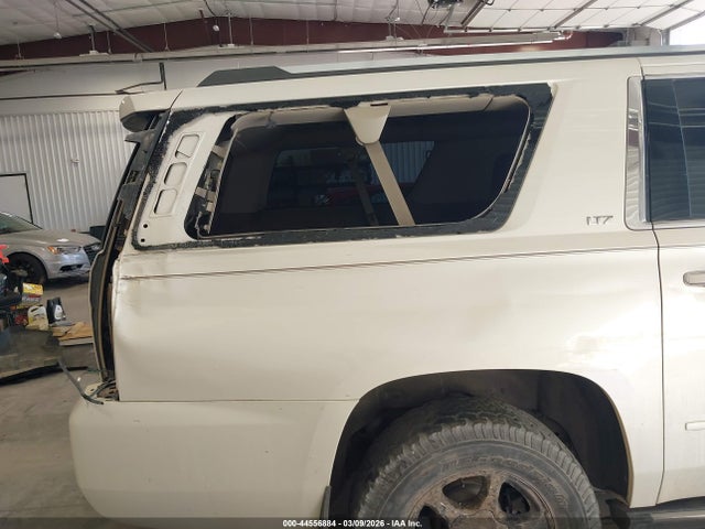 Продаж на аукціоні авто 2015 Chevrolet Suburban 1500 Ltz, vin: 1GNSKKKC8FR552461, номер лоту: 44556884