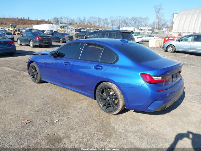 2022 Bmw 330i Xdrive მანქანა იყიდება აუქციონზე, vin: 3MW5R7J03N8C60339, აუქციონის ნომერი: 44556904