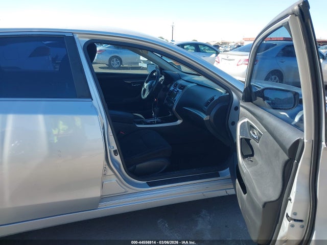 2014 Nissan Altima 2.5 Sv მანქანა იყიდება აუქციონზე, vin: 1N4AL3AP1EC187530, აუქციონის ნომერი: 44556914