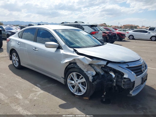 2014 Nissan Altima 2.5 Sv მანქანა იყიდება აუქციონზე, vin: 1N4AL3AP1EC187530, აუქციონის ნომერი: 44556914