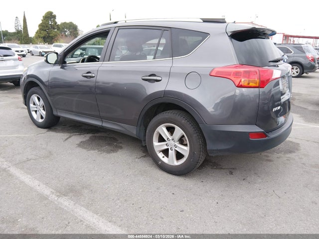 Toyota Rav4 Xle 2014 JTMWFREV9EJ000727 Image 3