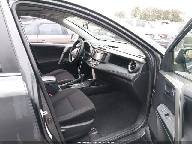 Toyota Rav4 Xle 2014 JTMWFREV9EJ000727 Image 5
