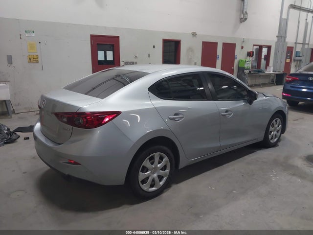 3MZBN1U7XJM270646 Mazda Mazda3 Sport