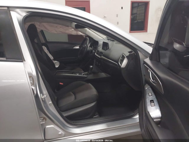 3MZBN1U7XJM270646 Mazda Mazda3 Sport