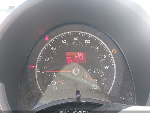44556952 :رقم المزاد ، 3VWPW3AG9AM021337 vin ، 2010 Volkswagen New Beetle 2.5l Final Edition مزاد بيع