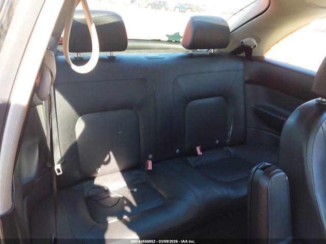 44556952 :رقم المزاد ، 3VWPW3AG9AM021337 vin ، 2010 Volkswagen New Beetle 2.5l Final Edition مزاد بيع