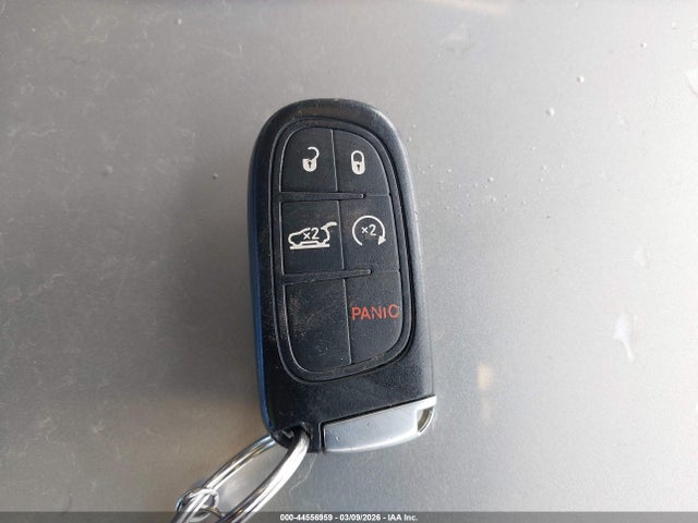 1C4PJMDN9KD180602 Jeep Cherokee Limited 4x4
