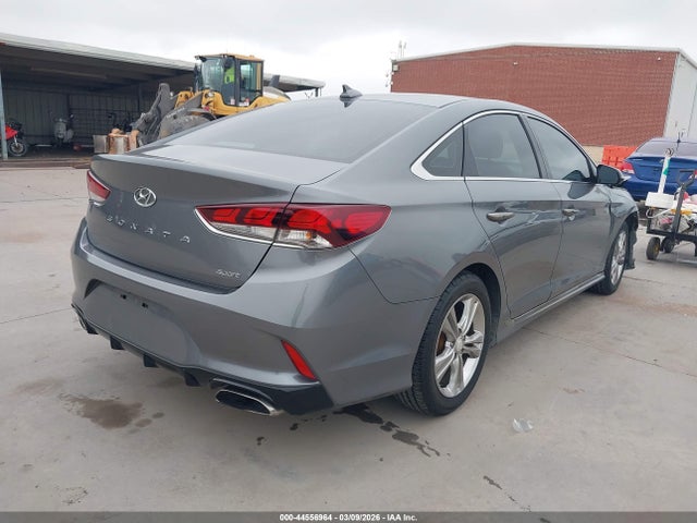 Продажа на аукционе авто 2019 Hyundai Sonata Sport, vin: 5NPE34AF5KH739992, номер лота: 44556964