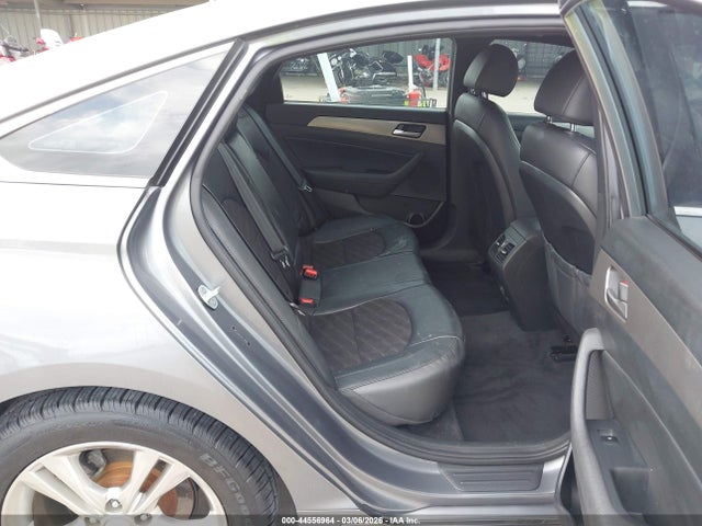 Продажа на аукционе авто 2019 Hyundai Sonata Sport, vin: 5NPE34AF5KH739992, номер лота: 44556964