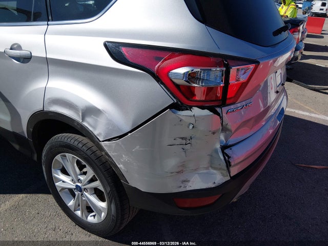 Ford ESCAPE SE 2017 1FMCU9GD0HUE55686 Image 6