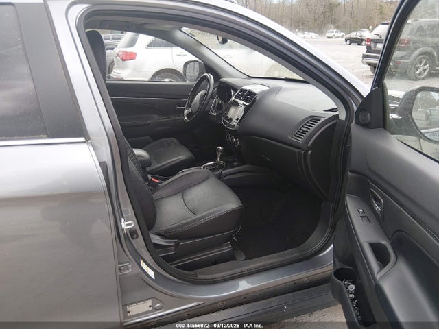 2017 MITSUBISHI OUTLANDER SPORT JA4AP4AW1HZ022536 Photo 4