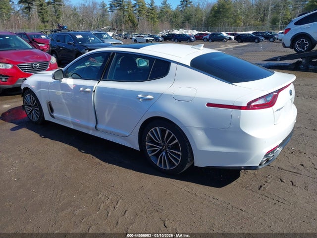 44556983 :رقم المزاد ، KNAE25LA4J6033421 vin ، 2018 Kia Stinger Premium مزاد بيع