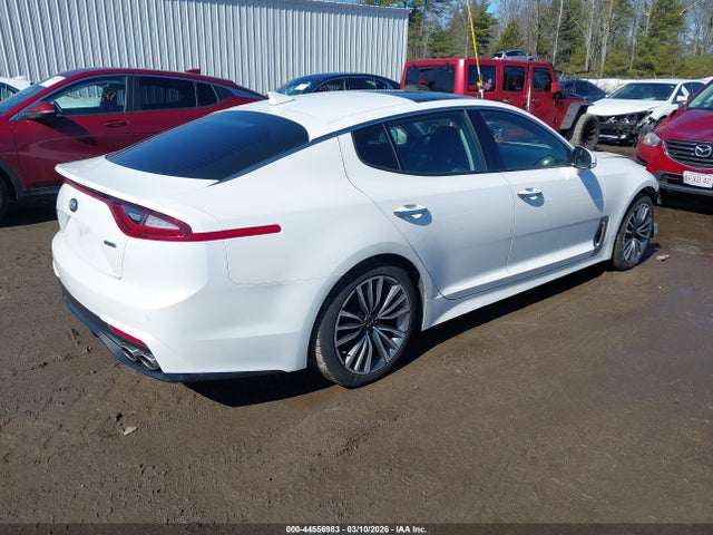 44556983 :رقم المزاد ، KNAE25LA4J6033421 vin ، 2018 Kia Stinger Premium مزاد بيع